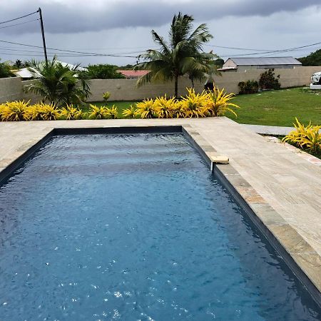Cap Des Anses Apartment Sainte-Anne Bagian luar foto